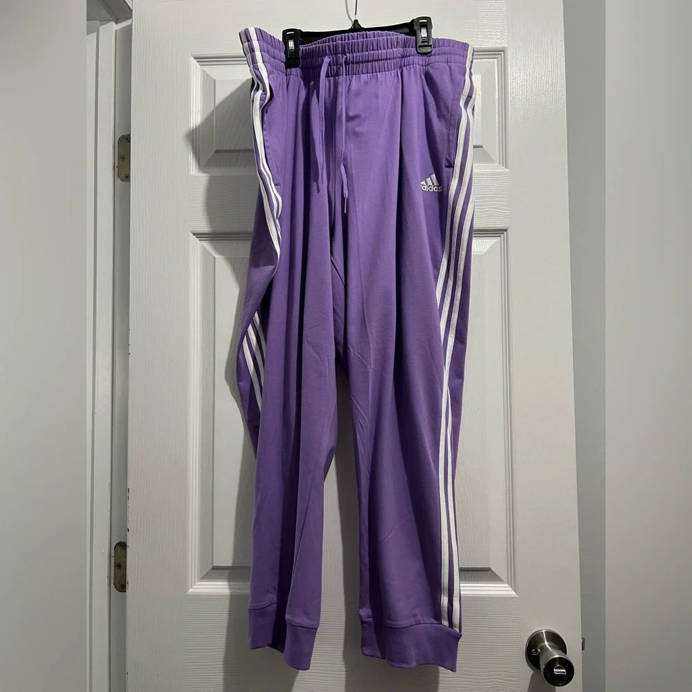 Women’s Adidas Plus Size Joggers 3x - Picture 3 of 6